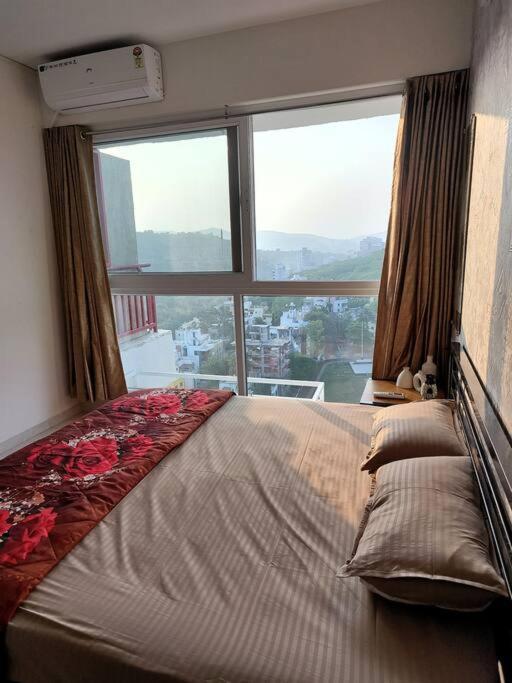 Hillside Near Baner-pashan Apartment